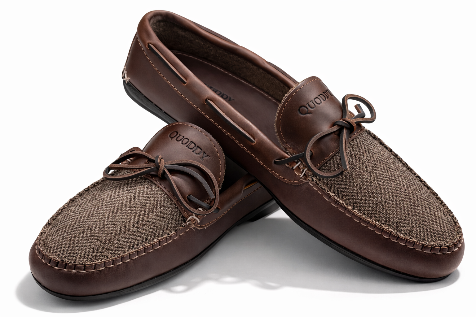 LE Men's Coolside Slipper: Premium Horween Leather Comfort