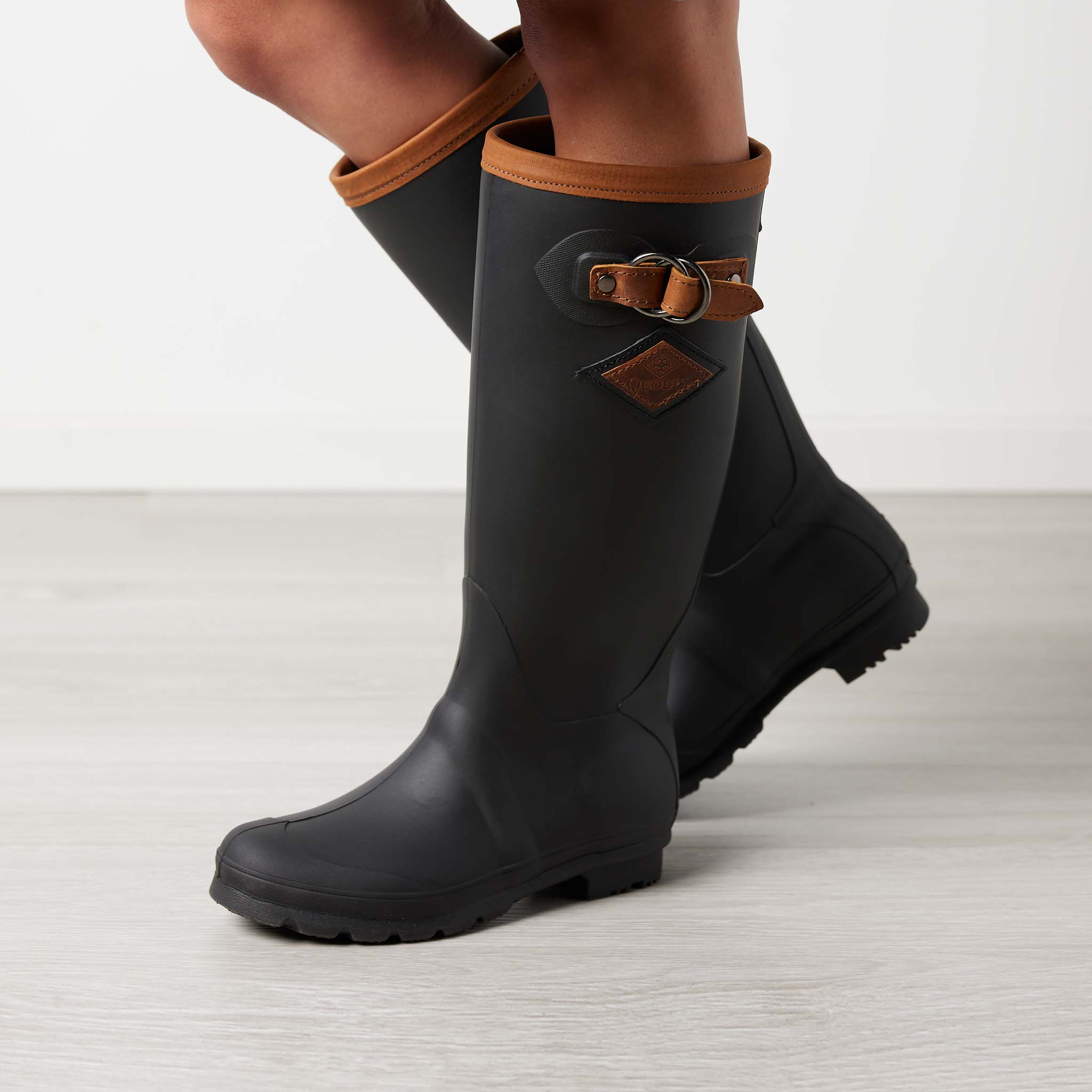 Women s High Tide Rain Boot Black Brown Quoddy