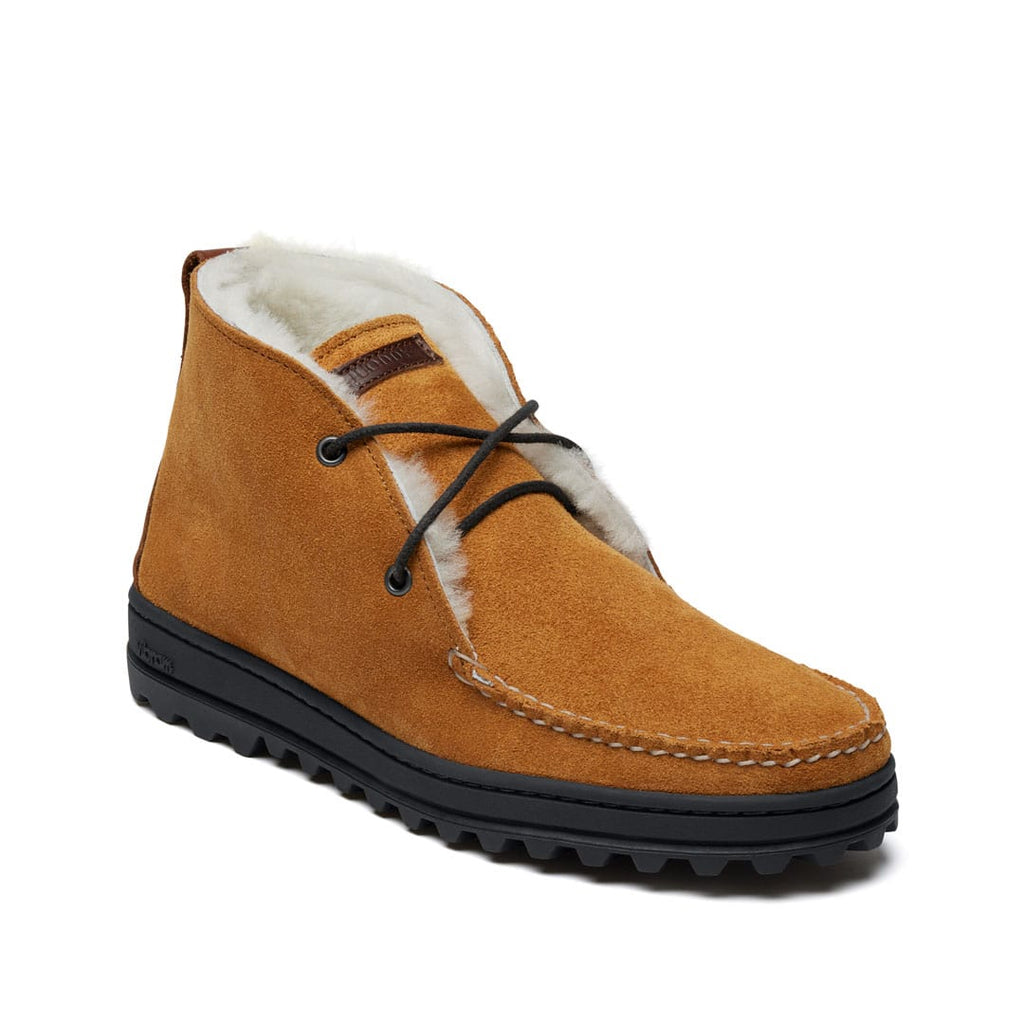 Men’s Huggeur Chukka Boot Made to Order, moccasin construction, multiple leather, hardware, lace and sole options. Quoddy