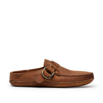 Men’s Ring Mule in Capetown Trail, moccasin construction, strap with metal rings, Horween Chromepak leather sole, Quoddy